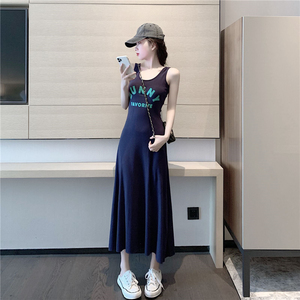 无袖背心连衣裙女夏季2023新款收腰显瘦气质修身印花大摆a字长裙