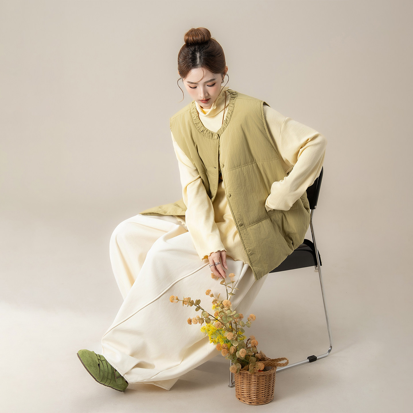 杏黄色宽松夹棉马甲外套女春秋新款加厚休闲圆领百搭无袖棉服上衣,女装/女士精品,背心吊带,淘宝优惠券,粉丝福利购,淘宝优惠卷