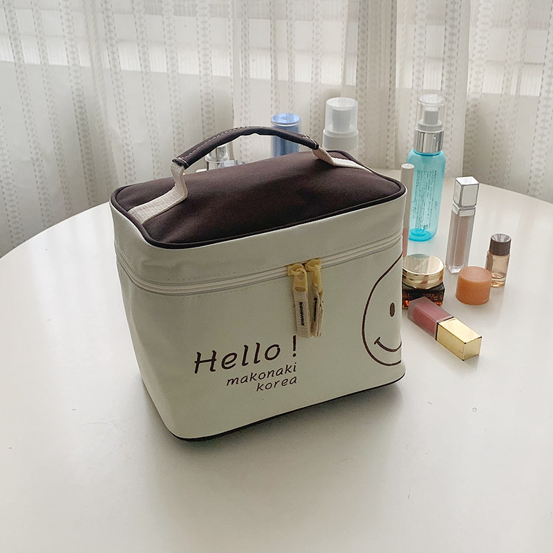 大容量化妆包2025新款小清新印花护肤品收纳箱简约便携旅行洗漱袋