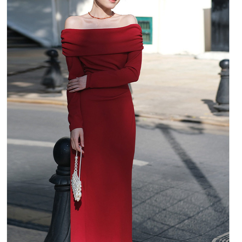 欧美性感一字领露肩背复古红色礼服轻奢高端小众级气质名媛连衣裙
