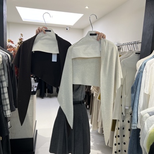 2025秋季新款十三行ES通勤气质百搭羊毛针织披肩外搭