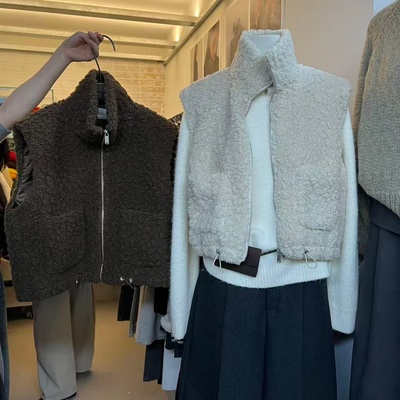 WEARELAB2383休闲宽松百搭立领抽绳式保暖马甲无袖毛毛外套女