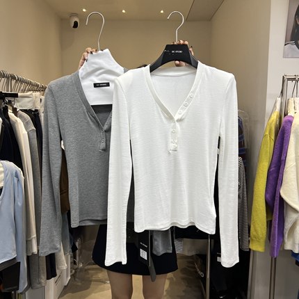 十三行13C2025秋季新款V领纯色系扣修身显瘦带垫肩T恤上衣女3610