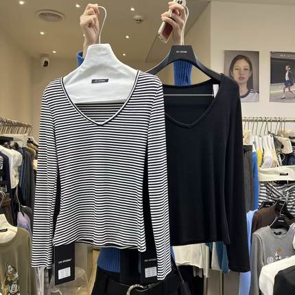 13C十三行2025秋冬新款简约百搭V领条纹修身显瘦T恤女打底衫3637