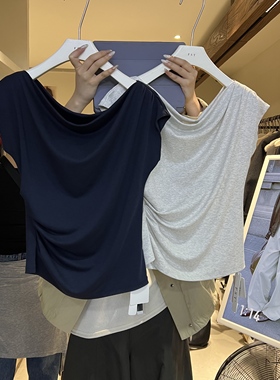 2025年早秋新款FST性感斜肩设计感褶皱收腰显瘦T恤短袖上衣女7819