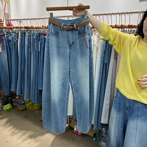 OKK 2026春夏裤脚捏褶好版型好面料 适合小个子的牛仔长裤女58005