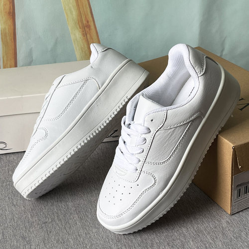 大码板鞋小白鞋女经典情侣款