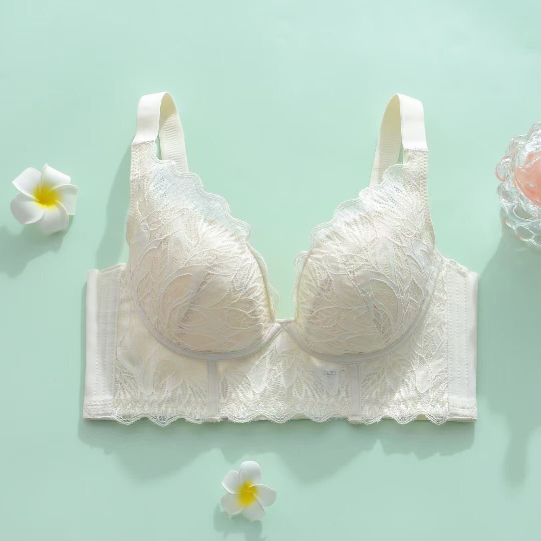 加宽内衣女大码薄款缩胸聚拢收副乳防下垂无钢圈文胸白色固定肩带