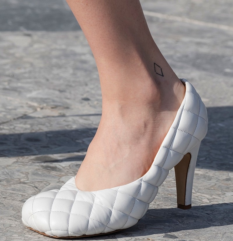 欧美圆头菱格装饰性感浅口方头高跟女鞋巴黎走秀同款上新豆豆鞋潮|msdalam kategori Kasut wanita, kasut rendah - dari Buy2taobao.com untuk memberikan perkhidmatan ejen Taobao profesional membeli