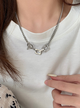 钛钢环环相扣OT扣项链女ins嘻哈冷淡风不掉色锁骨链个性潮男颈链