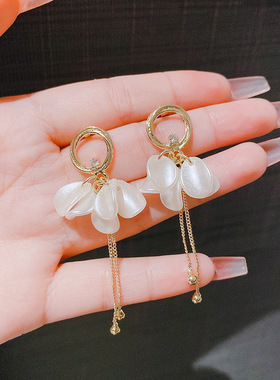 925银针小众流苏短款耳环女韩国ins风气质网红2024年新品潮耳饰品