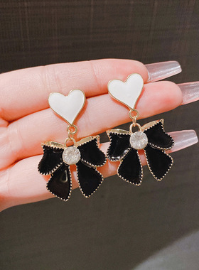 s925银针复古蝴蝶结爱心耳环女轻奢小众设计感耳钉2024新品耳饰品