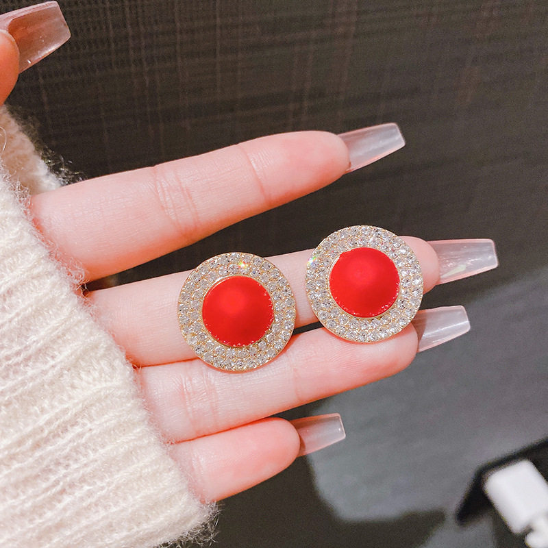 欧美时尚耳环女中国风红色珍珠耳钉个性耳环新年精致百搭耳饰