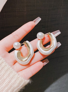 2024网络新品小众耳环ins风时尚优雅耳钉个性韩系简约百搭耳饰批