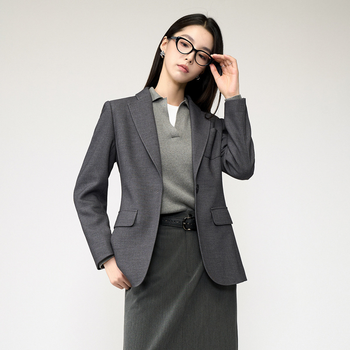 娅丽达高级感通勤羊毛西装外套女2025秋冬新款上衣收腰灰色西服