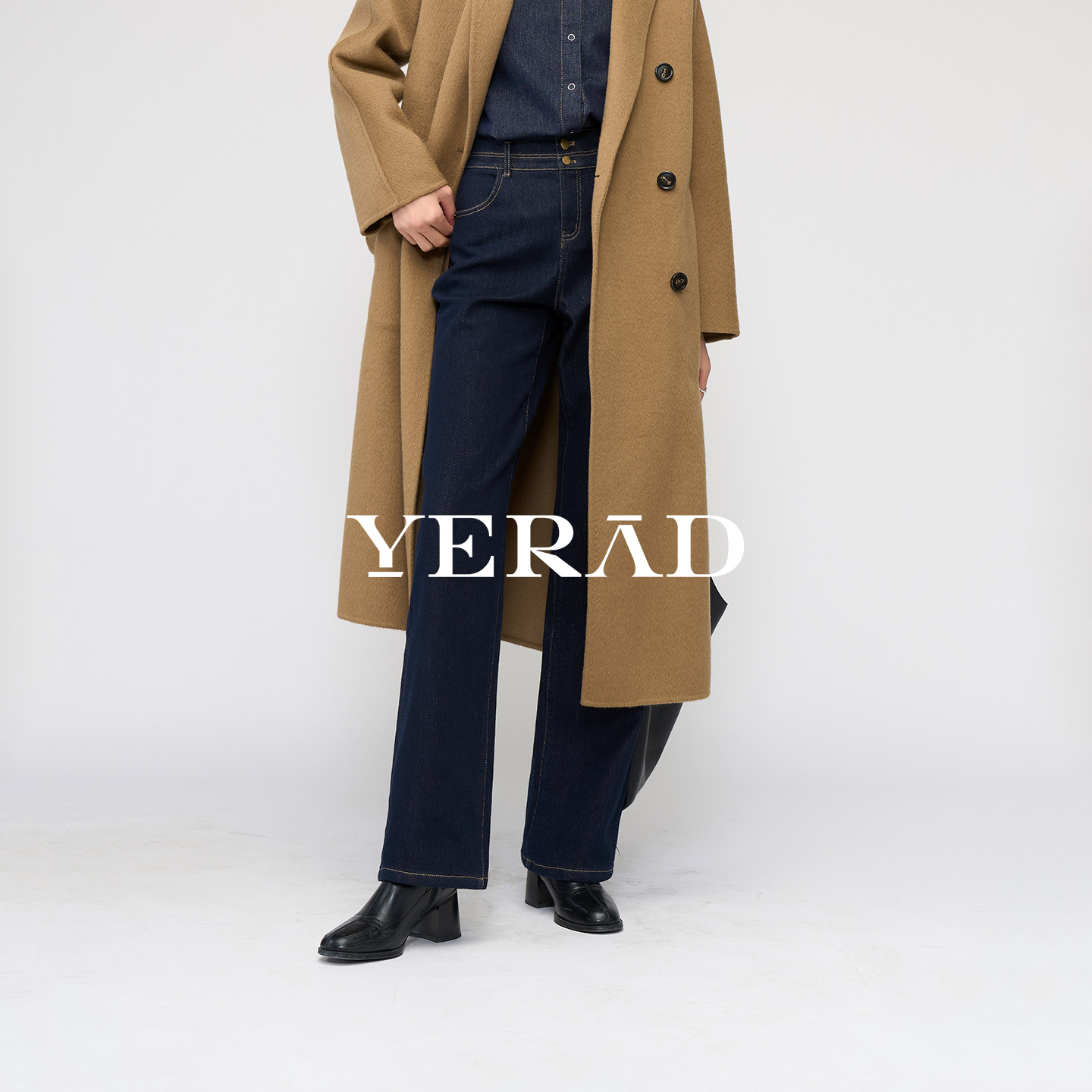 娅丽达大码防褪色高腰直筒牛仔裤