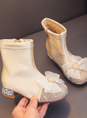 2025冬季女童靴子加绒保暖蝴蝶结爱莎儿童短靴女孩小高跟公主棉靴