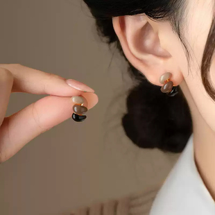 美拉德撞色螺旋耳钉复古高级感小众设计耳环女气质百搭港风耳饰品