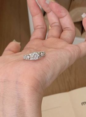 银色满钻素款戒指女冷淡风精致轻奢食指戒高级感简约百搭指环尾戒