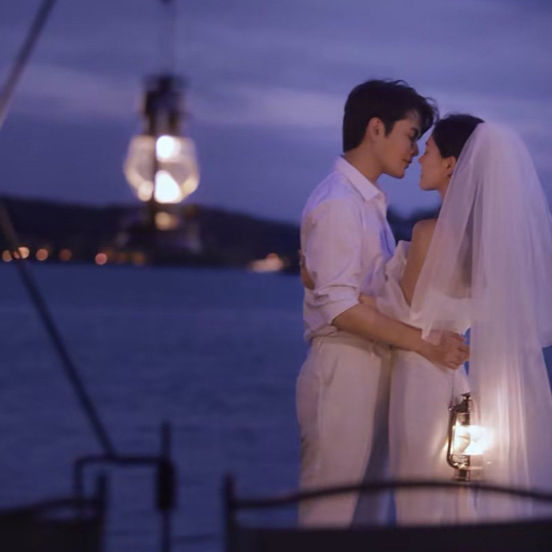 影楼婚纱外景写真拍照装饰露营椅子新娘夜景氛围摄影道具煤油灯伞