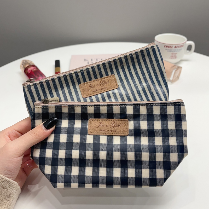 韩国简单文艺条纹格子防水化妆包