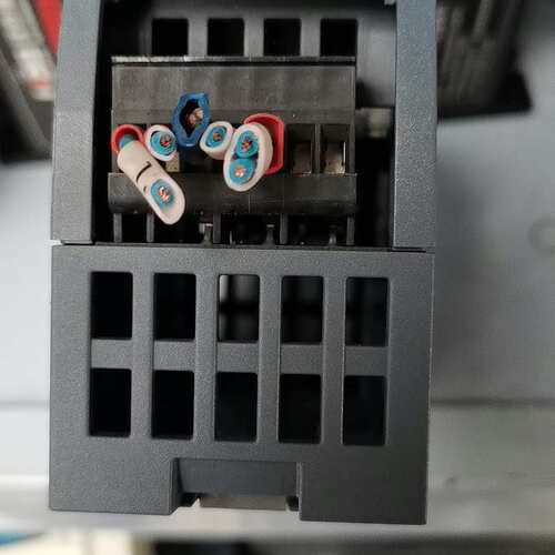 议价型号6ES7 221-1BF32-0XB0，实可维修
