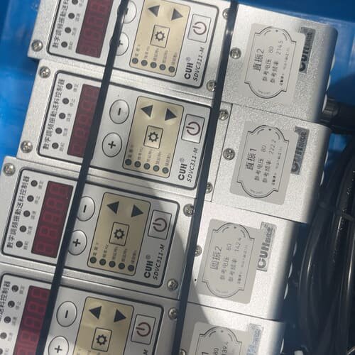 议价CUHI数字伺服驱动器SDVC311-M，带控制器和线材，成议价