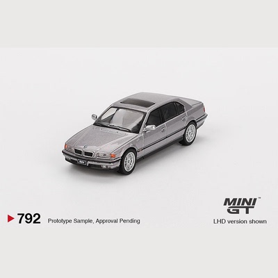 MINIGT 1:64 宝马 BMW 750IL 金属银 仿真合金汽车模型收藏 792