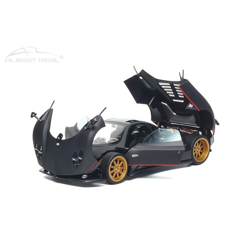 AR似真1:18帕加尼宗塔Zonda F 2005 亚光黑色碳纤维 合金汽车模型