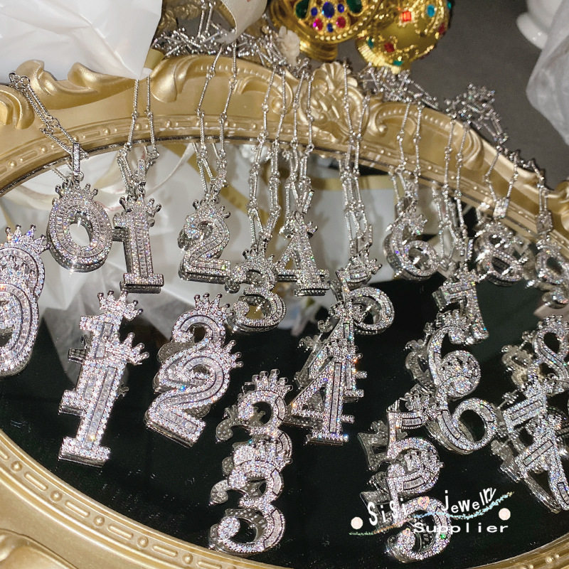 sisi原创罗马数字6自由搭配生日年份项坠 镀金个性夸张镶满钻皇冠