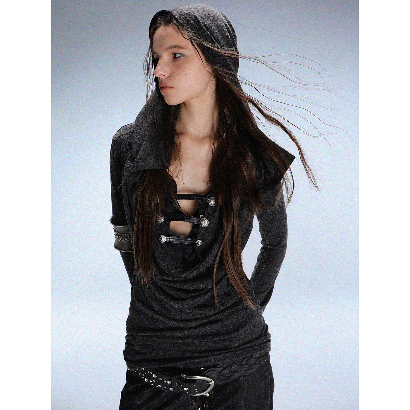 DoublePunch秋冬“极夜信使”游骑兵金属扣带针织连帽荡领打底T恤,女装/女士精品,T恤,淘宝优惠券,粉丝福利购,淘宝优惠卷