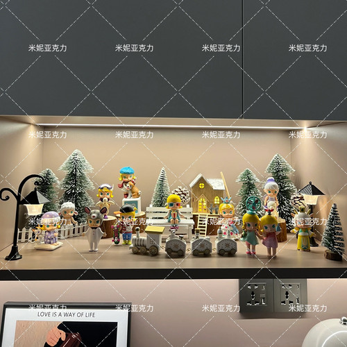 泡泡玛特拉布布玄关柜展示造景布置场景配件圣诞节装饰材料molly