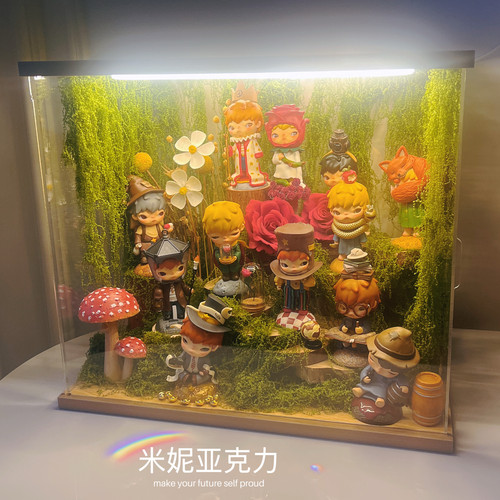 泡泡玛特盲盒造景hirono小野王子