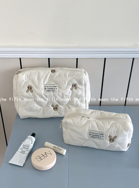 thefifthmoon软萌刺绣可爱小兔小熊绗缝柔软化妆包收纳包大容量