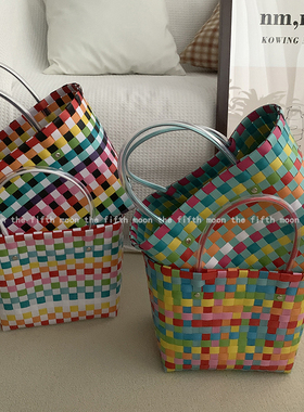 thefifthmoon可爱彩色清新格子塑料编织篮手提菜篮子包休闲草编包