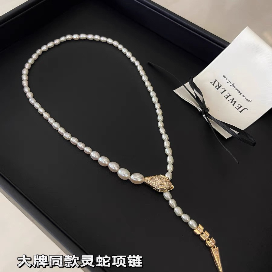 奢品蛇头淡水珍珠项链设计师款灵蛇天然珍珠项链锁骨链大牌欧美风