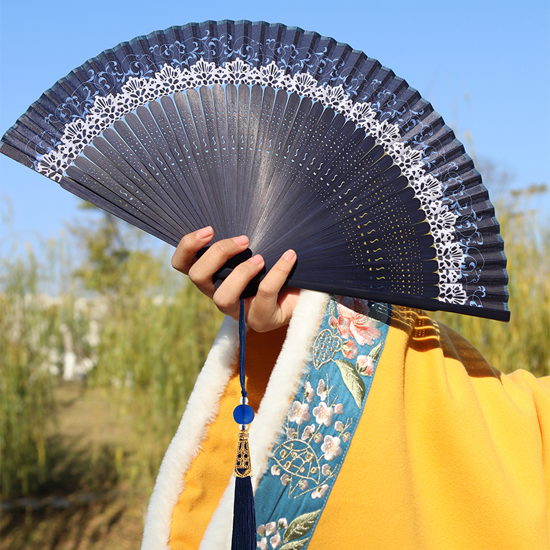 折扇女旗袍扇子走秀古典折叠扇随身女扇古风舞蹈扇中国风扇送流苏