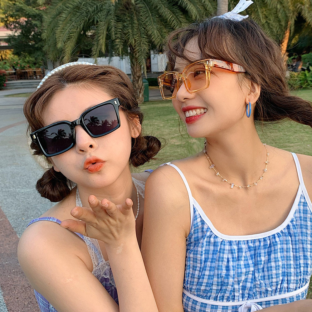 网红时尚闺蜜茶色墨镜女夏小脸防紫外线街拍方形装饰太阳眼镜潮流