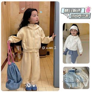 大小卷26春秋新款儿童刺绣连帽卫衣外套男女童卫裤休闲套装-70655