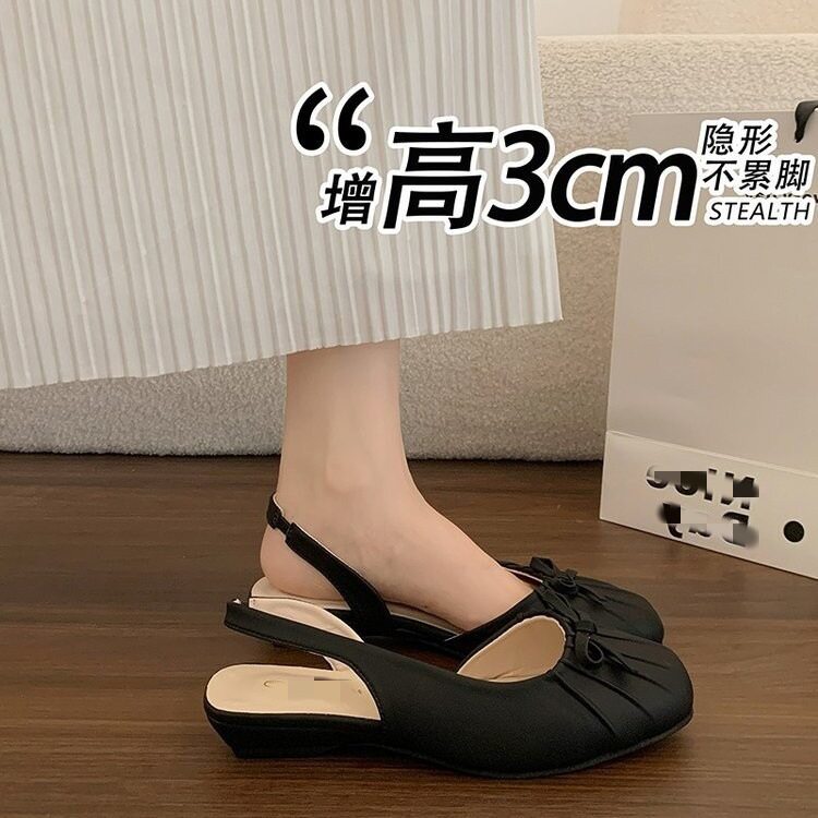 法式低跟银色包头凉鞋女2026新款春夏配裙子玛丽珍单鞋坡跟高跟鞋
