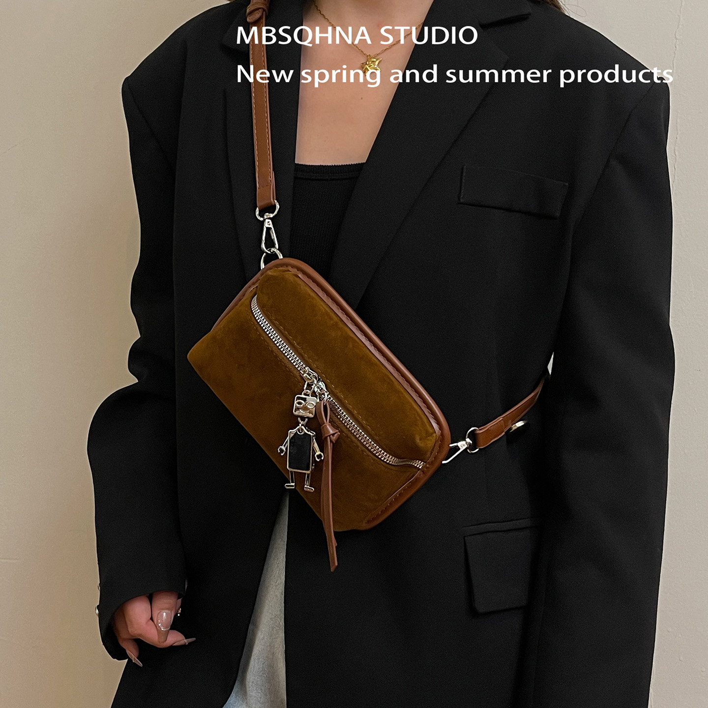 MBSQHNA小众设计包包女式2025新款麂皮绒单肩斜挎包秋冬洋气胸包