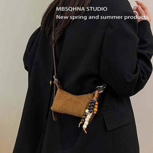 MBSQHNA小众设计包包女2025新款麂皮绒单肩斜挎包秋冬洋气饺子包