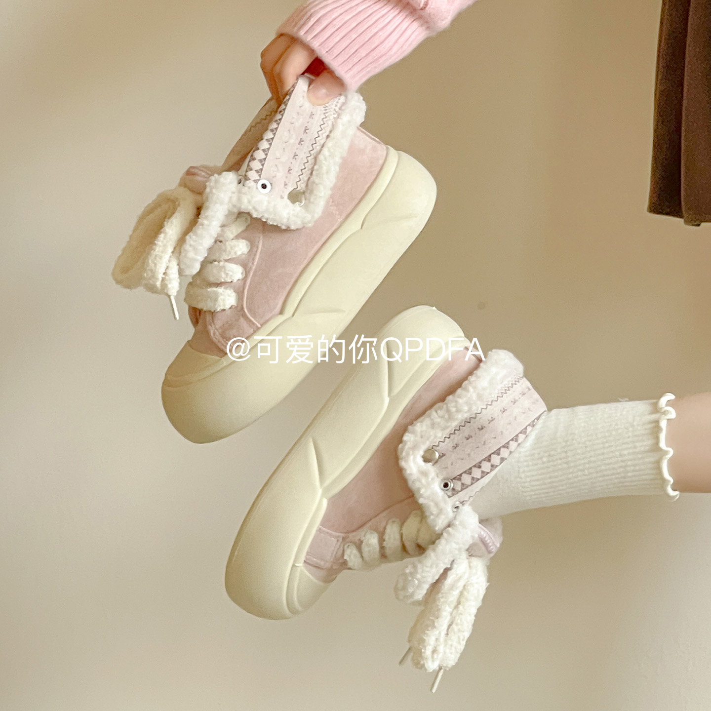 可爱的你配阔腿裤的鞋子女2025新款爆款冬加绒二棉板鞋厚底面包鞋