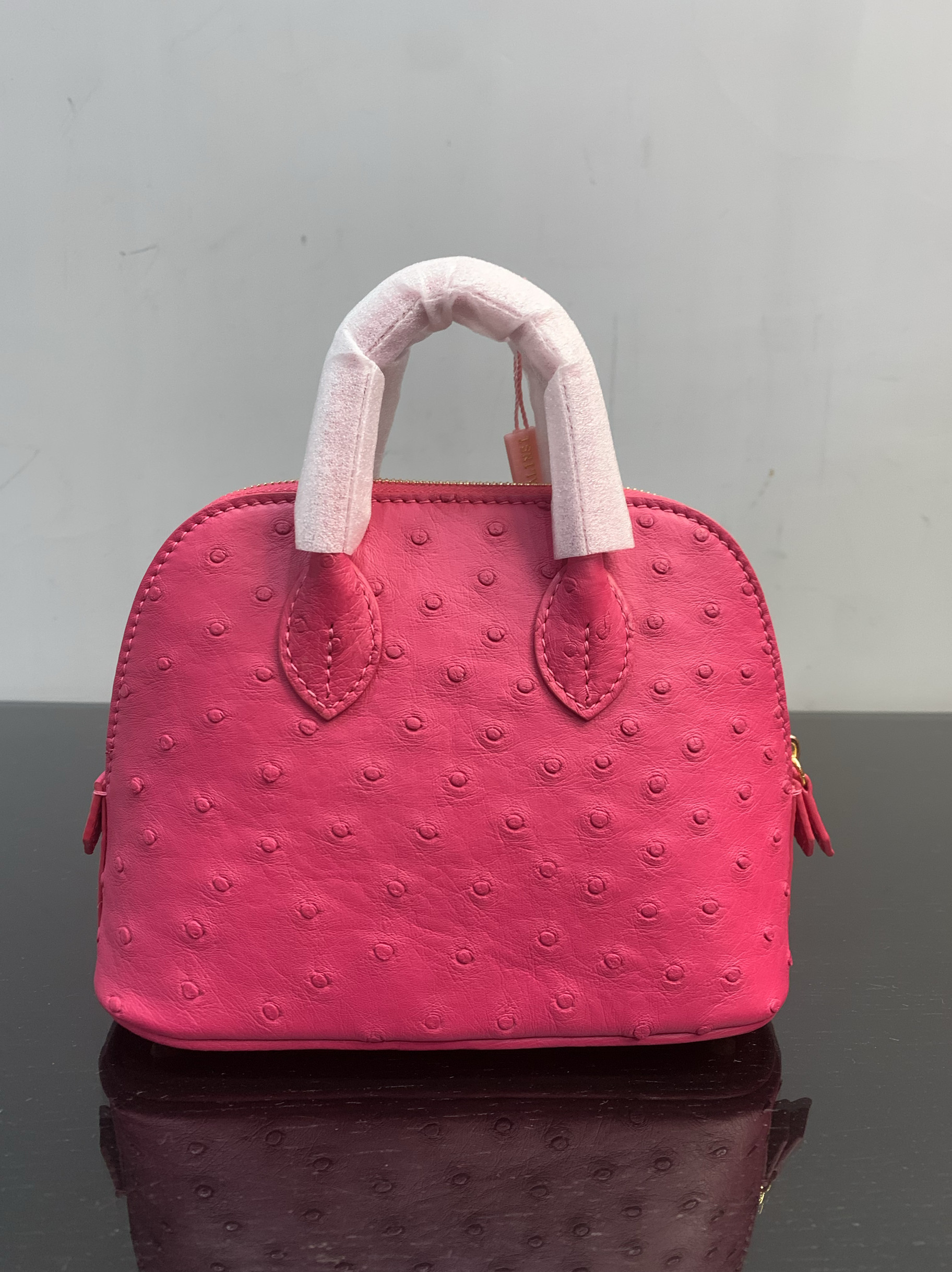 南非鸵鸟皮贝壳包奢侈品包包女斜挎包2024新款真皮百搭18cm