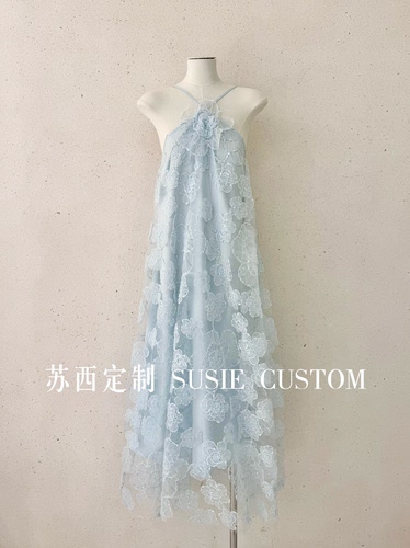 高定设计款仙女款挂脖露肩羽毛大花朵抹胸A摆盘花网纱长裙度假裙
