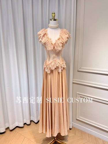 高定设计蕾丝V领露背绑带微透收腰高开叉大摆长裙生日度假礼服裙