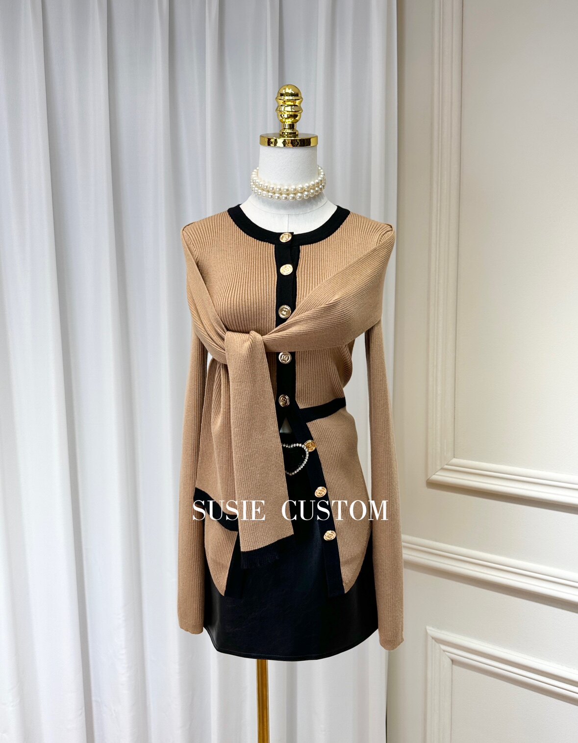 定制撞色黑边字母金扣绑带针织上衣高腰爱心钻扣腰带半身裙裤皮裙