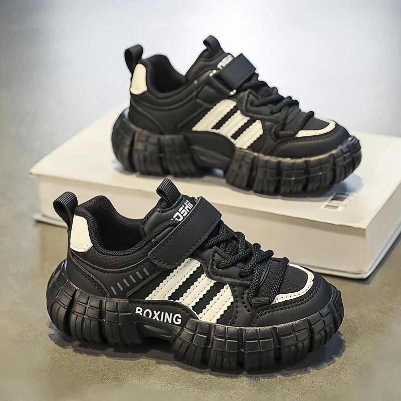 男童鞋春款2025新款软底儿童跑步运动鞋中大童黑色耐脏男孩老爹鞋