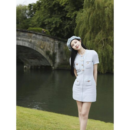 self-stride 2025新款薄雾蓝针织短袖连衣裙甜美少女精致法式短裙