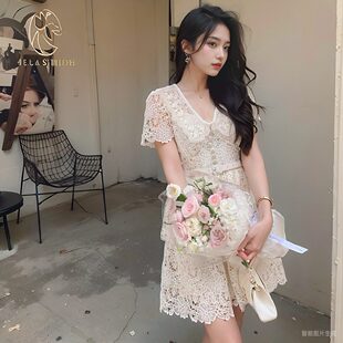 翻领千金风蕾丝蛋糕洋装 2024春夏象牙白短袖 短裙女 stride Self